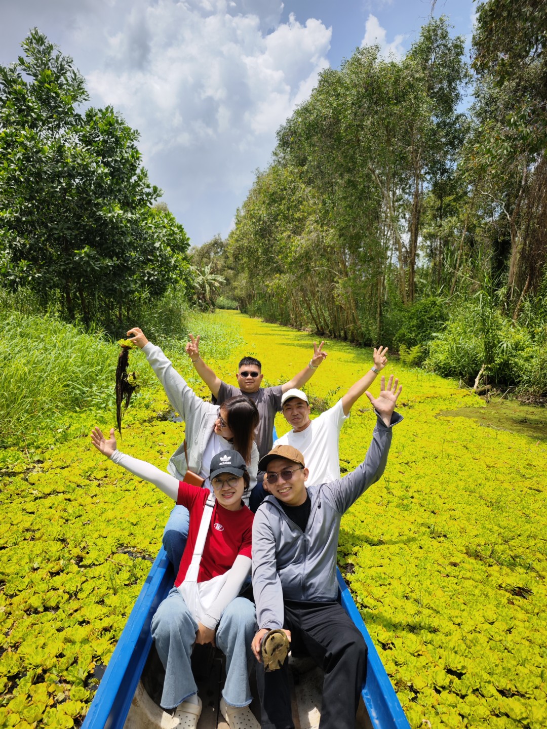 Chèo xuồng Cà Mau